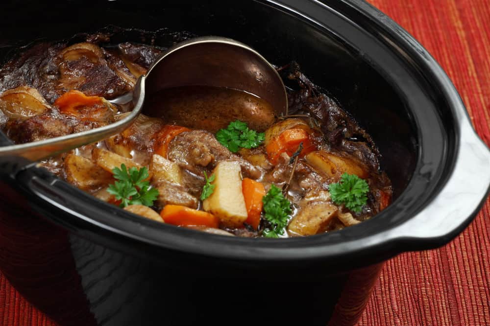 Using a slow cooker: Cooking dummies, recipes, and more