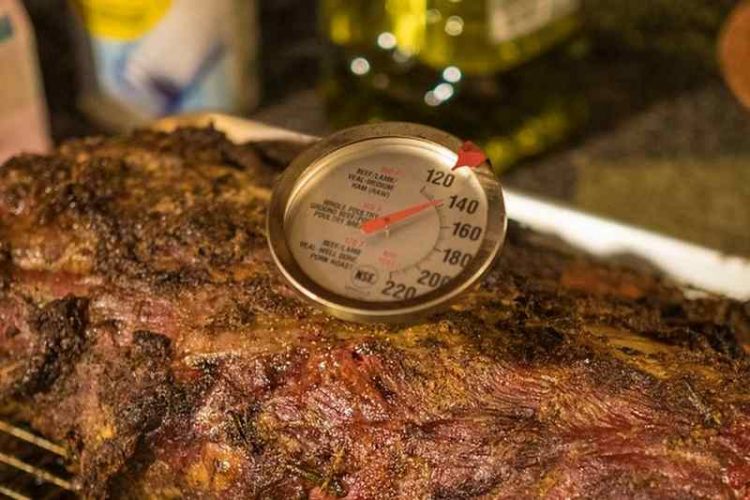 What Temperature Does A Slow Cooker Cook At?