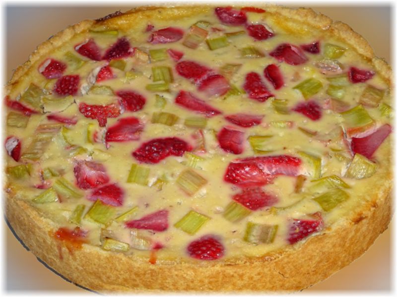 rhubarb-strawberry pie