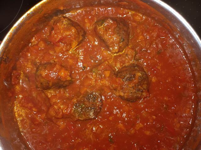 Making Delicious Italian Meatballs at Home